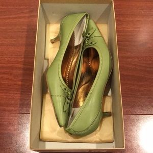 BRAND NEW JCREW KITTEN HEELS